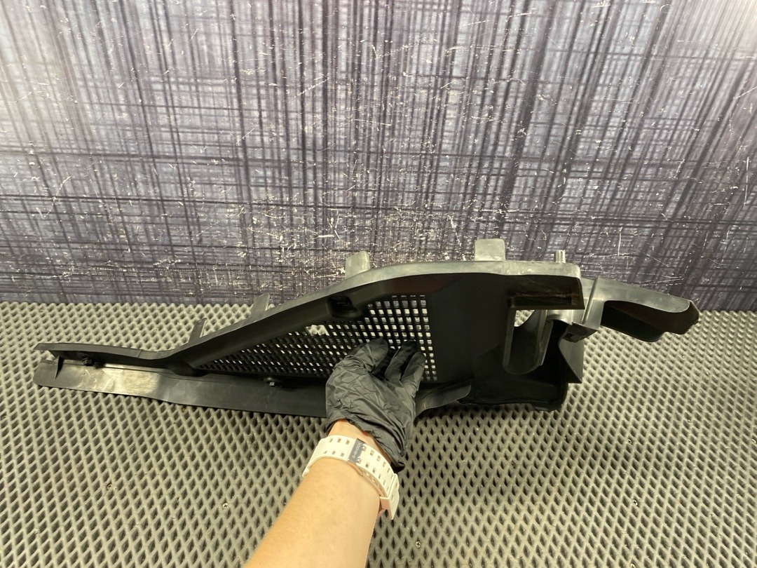 Решетка под лобовое стекло, 1230 рублей, Красноярск