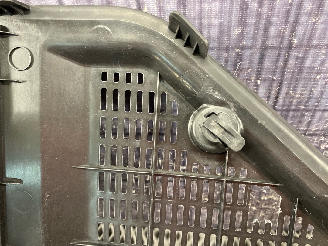 Решетка под лобовое стекло, 1230 рублей, Красноярск