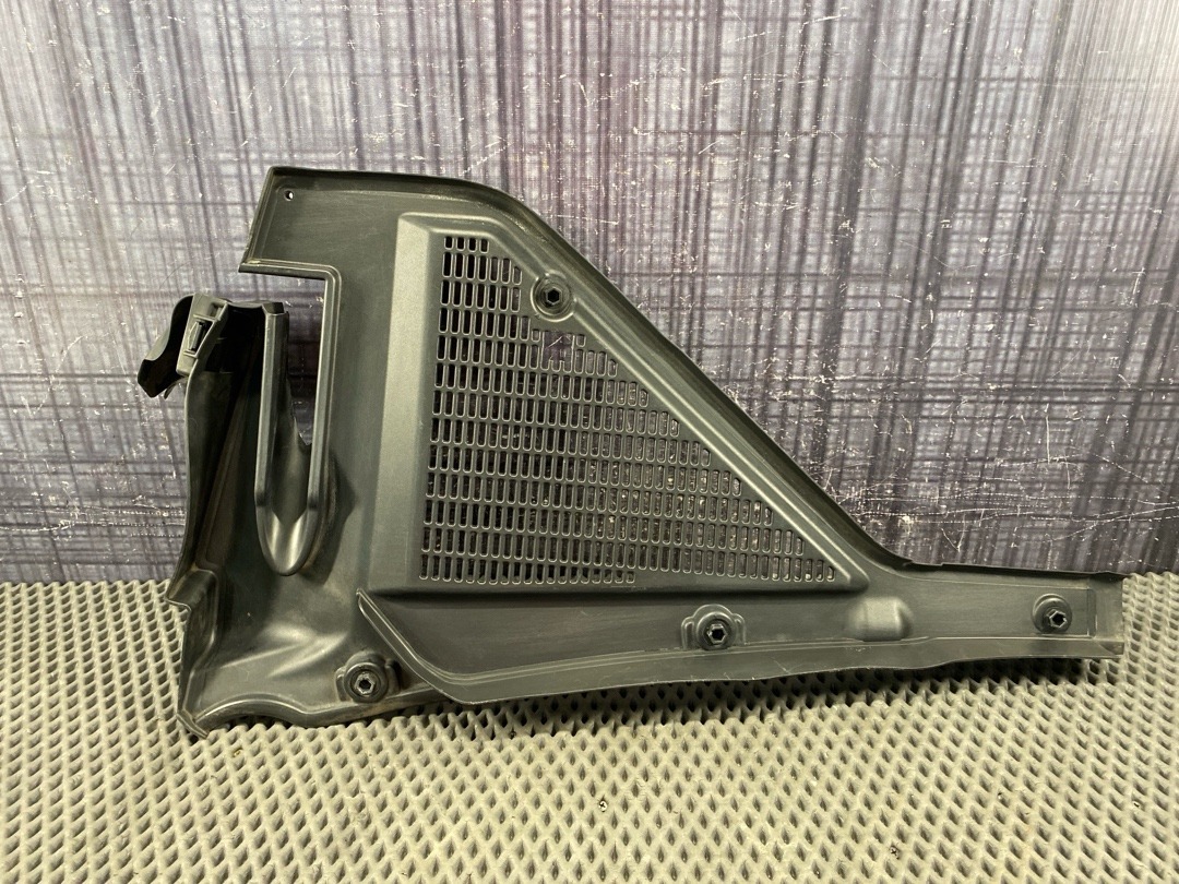 Решетка под лобовое стекло, 1230 рублей, Красноярск