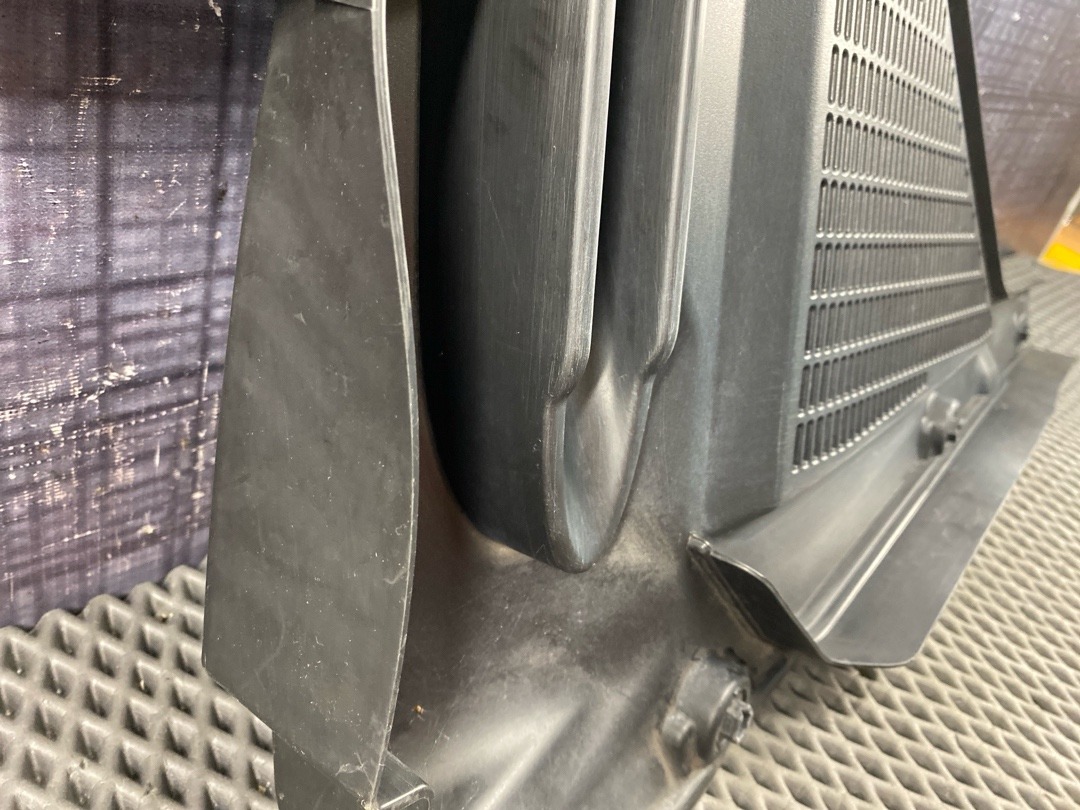 Решетка под лобовое стекло, 1230 рублей, Красноярск