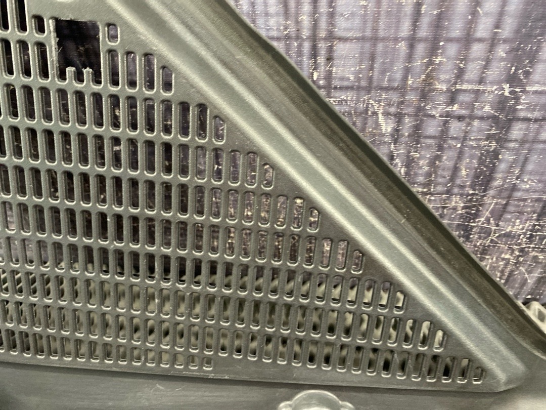 Решетка под лобовое стекло, 1230 рублей, Красноярск