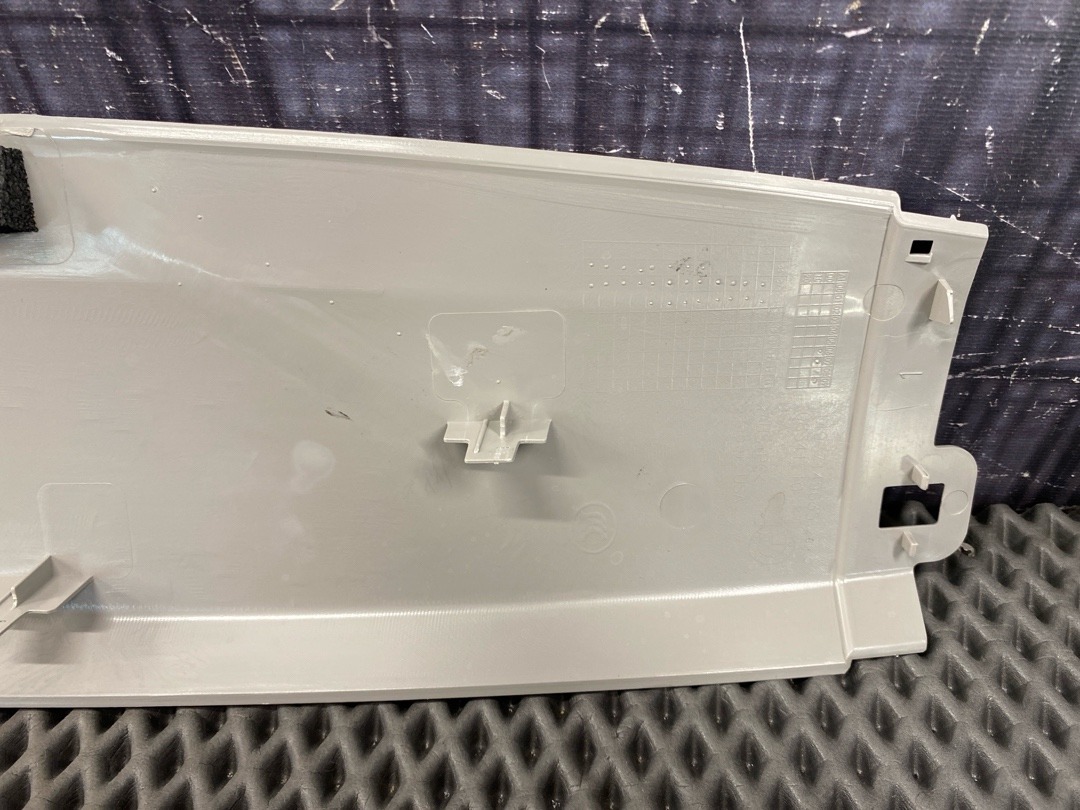 Пластик крышки багажника, 1030 рублей, Красноярск