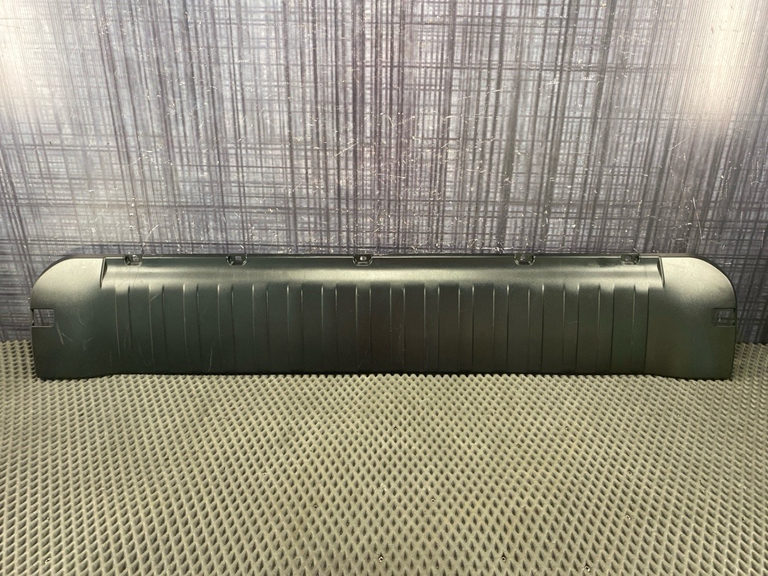 Пластик крышки багажника, 1470 рублей, Красноярск