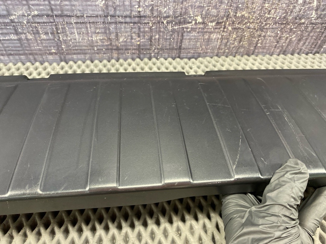 Пластик крышки багажника, 1470 рублей, Красноярск