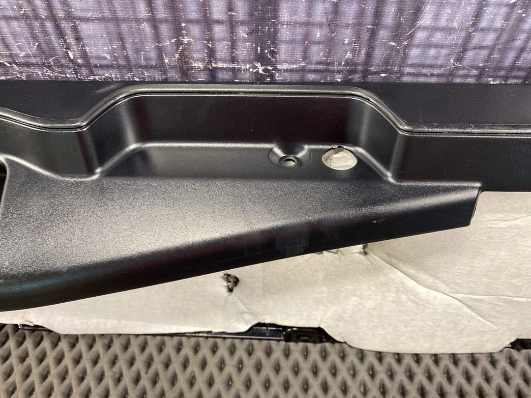 Пластик крышки багажника, 1470 рублей, Красноярск