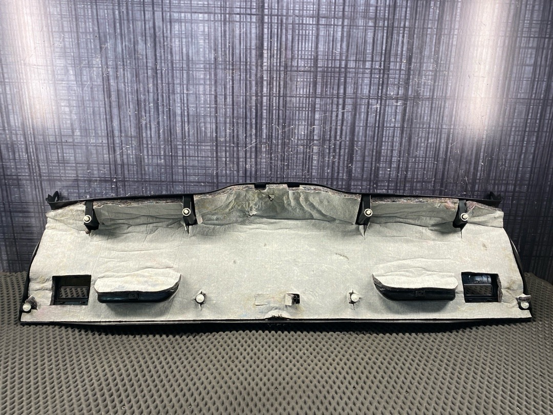 Обшивка крышки багажника, 1870 рублей, Красноярск