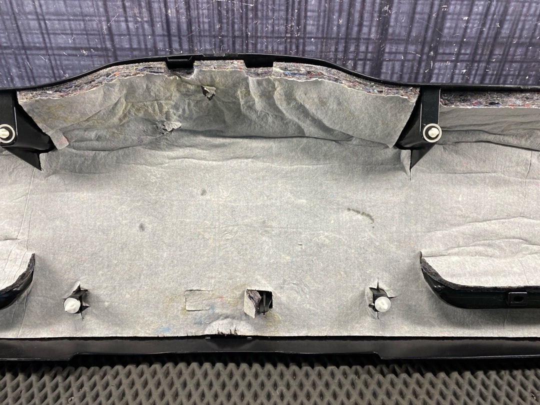 Обшивка крышки багажника, 1870 рублей, Красноярск