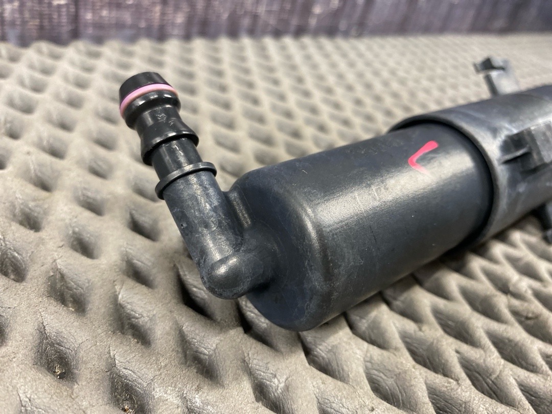 Форсунка омывателя фар, 2880 рублей, Красноярск