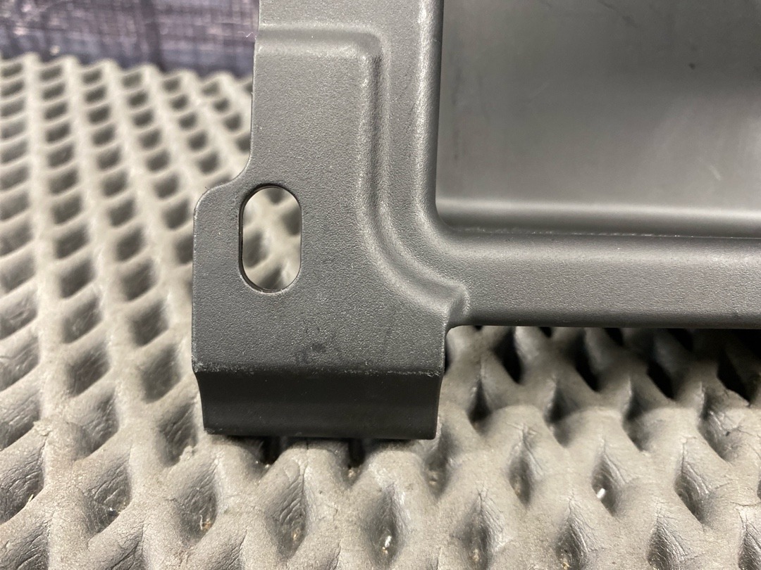 Пластик багажника, 630 рублей, Красноярск