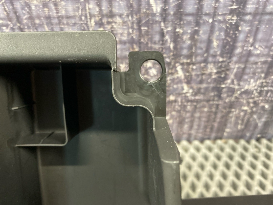 Пластик багажника, 630 рублей, Красноярск