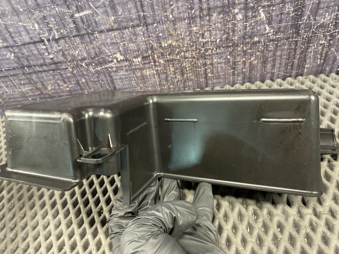 Пластик багажника, 630 рублей, Красноярск