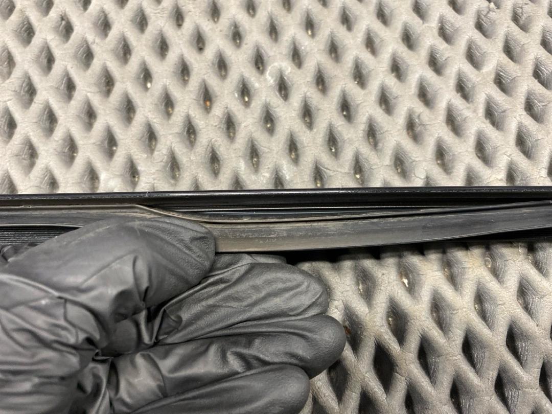 Молдинг лобового стекла, 1210 рублей, Красноярск