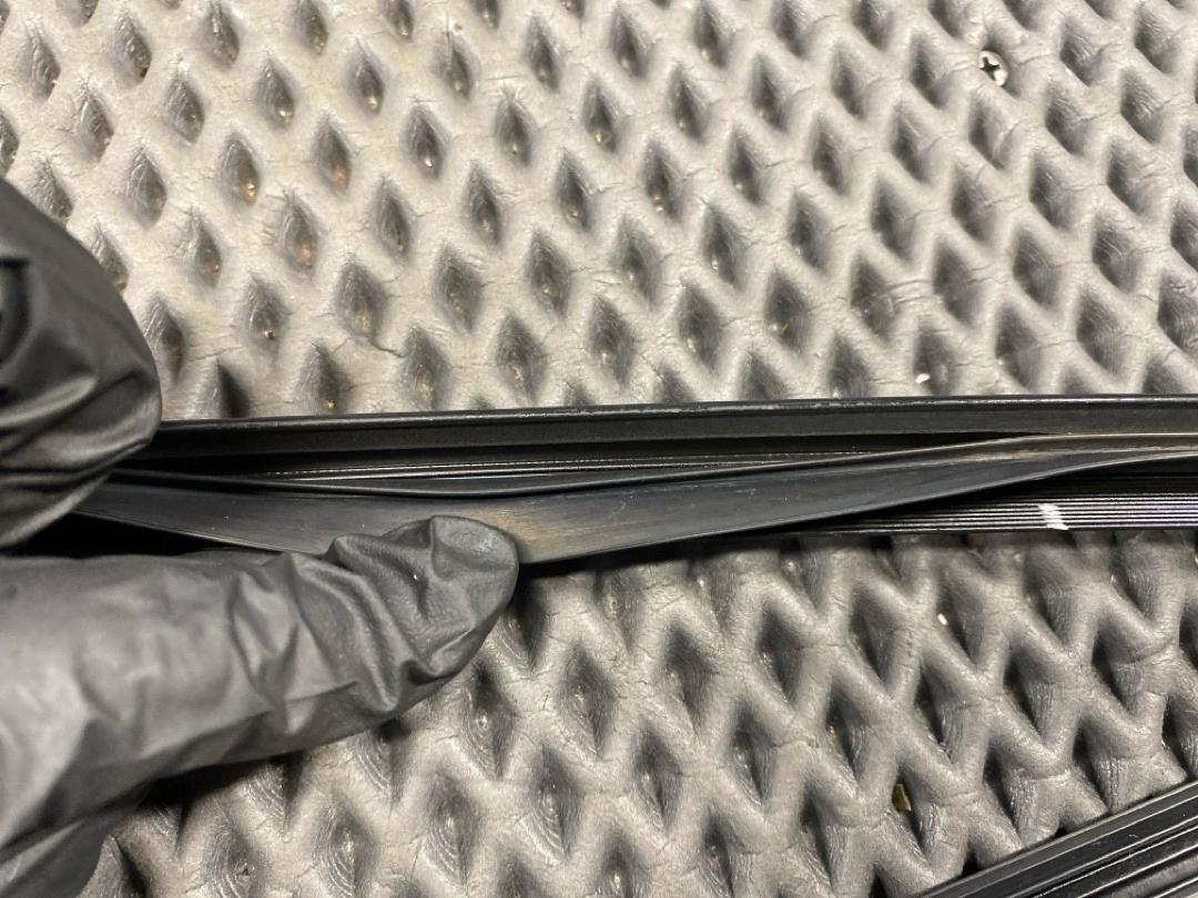 Молдинг лобового стекла, 1210 рублей, Красноярск