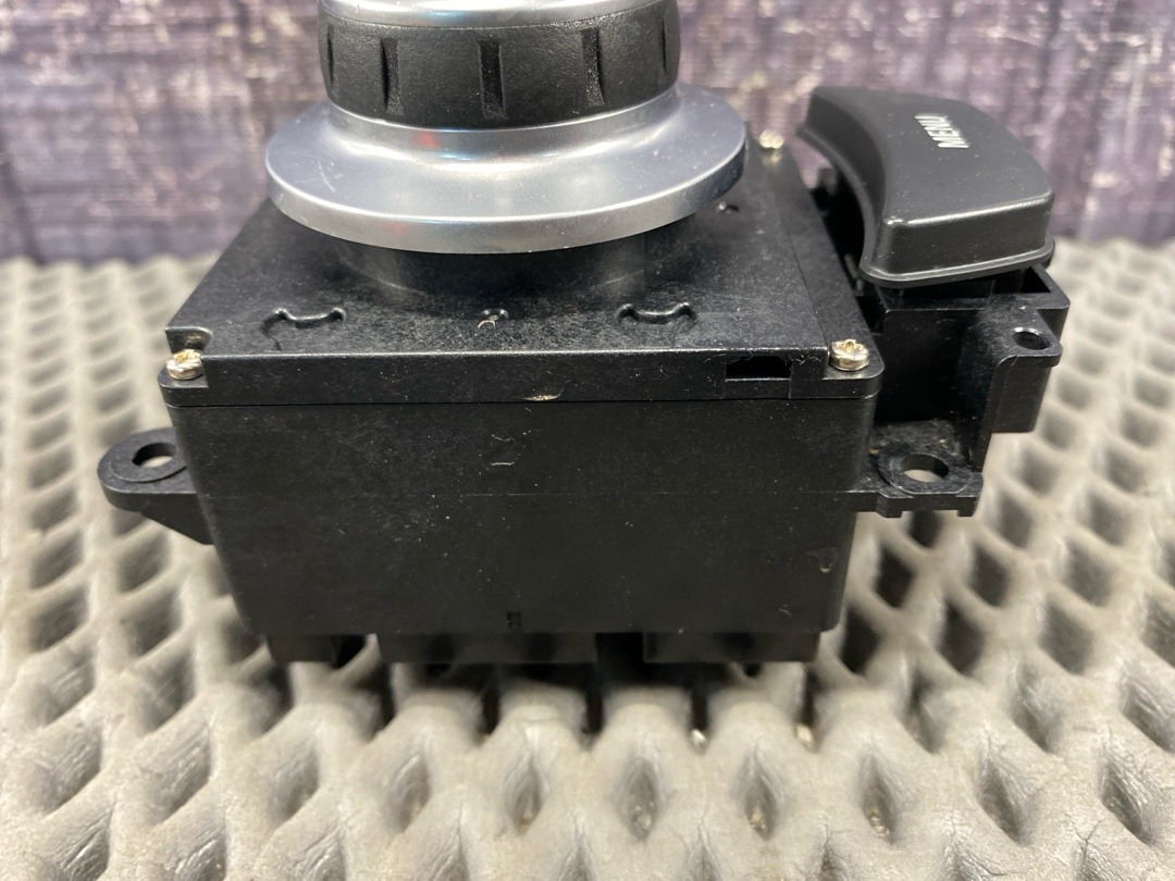 Джойстик, 3570 рублей, Красноярск