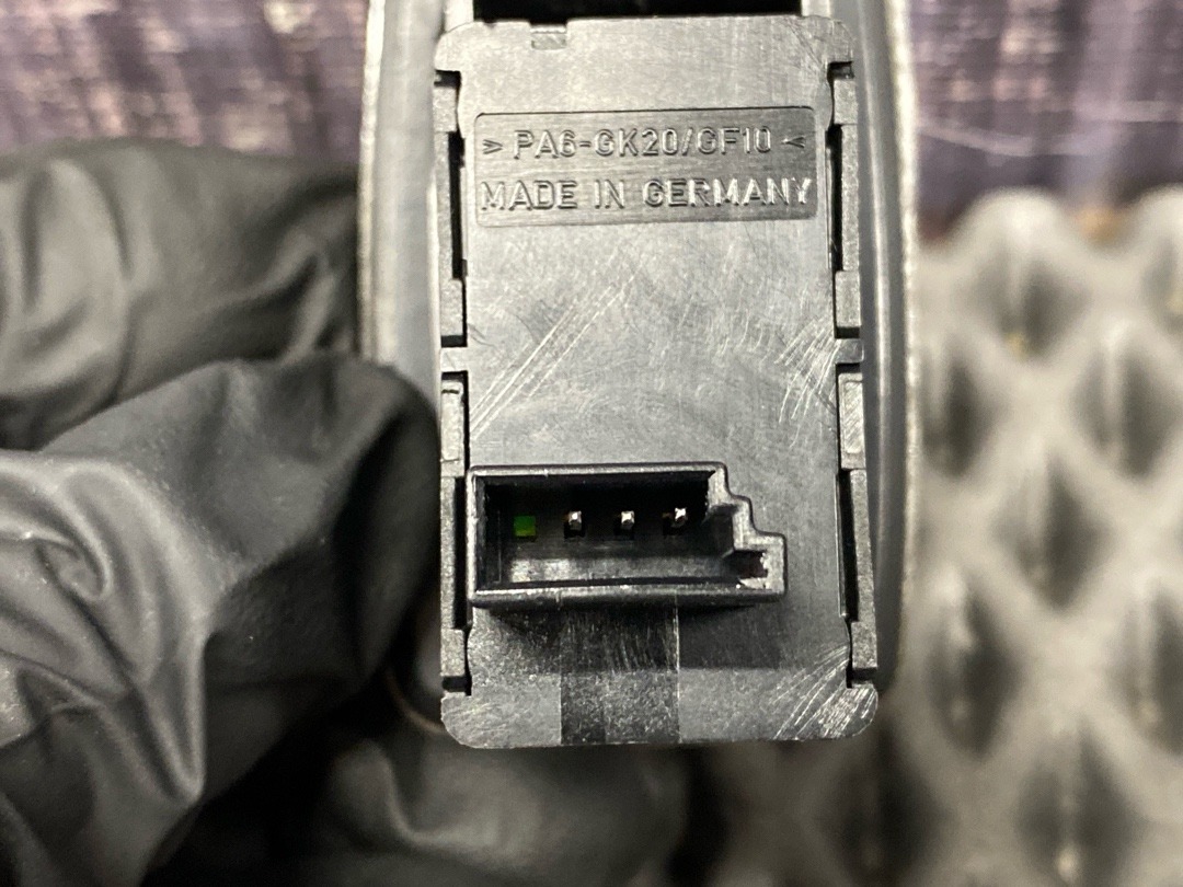 Кнопка стеклоподъемника, 620 рублей, Красноярск