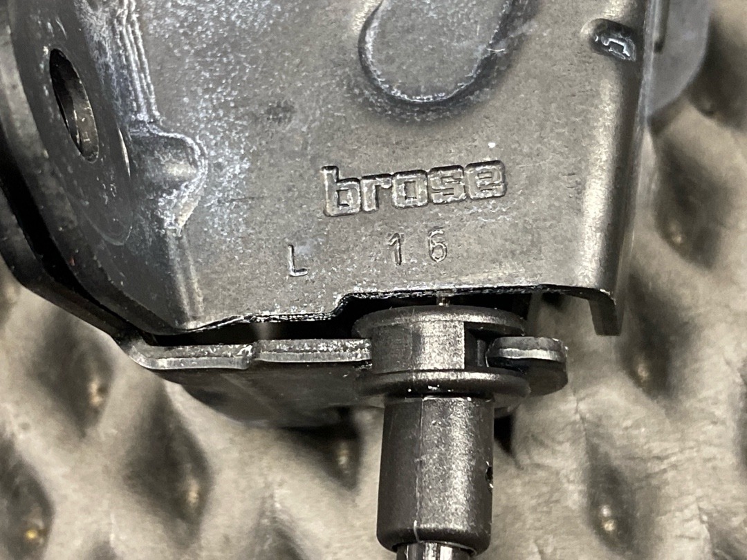 Замок багажника, 1050 рублей, Красноярск