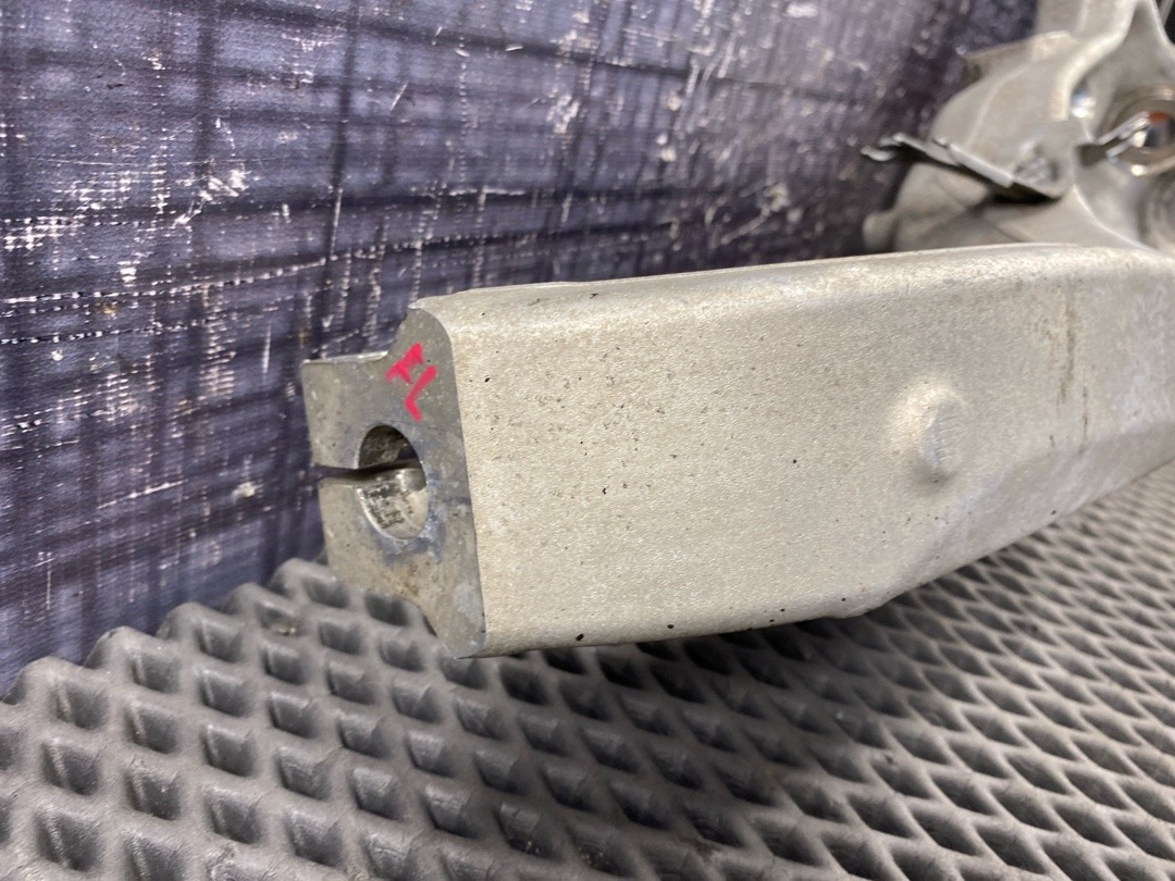 Поворотный кулак, 5960 рублей, Красноярск