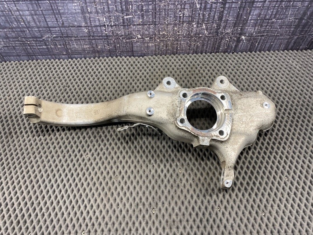 Поворотный кулак, 5960 рублей, Красноярск