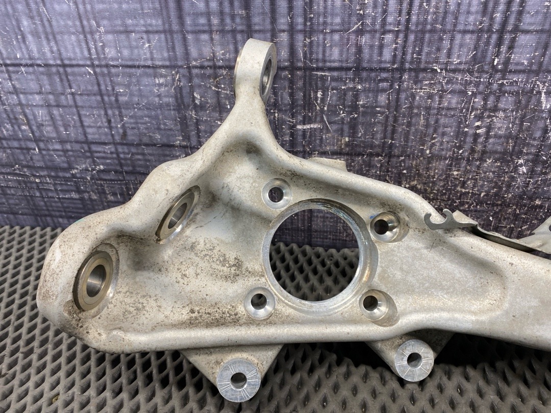 Поворотный кулак, 5960 рублей, Красноярск