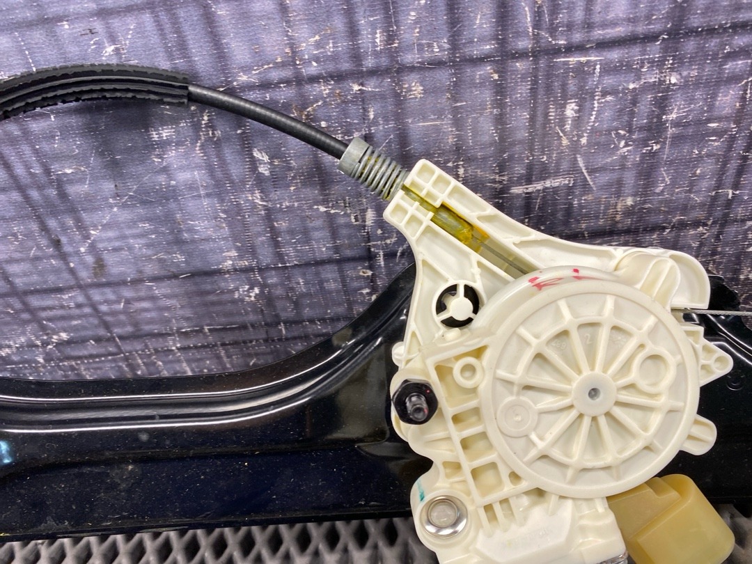 Стеклоподъемник, 2520 рублей, Красноярск