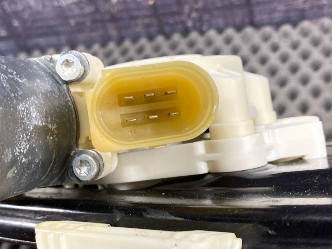 Стеклоподъемник, 2520 рублей, Красноярск