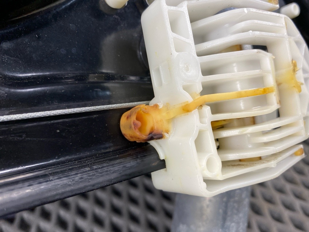 Стеклоподъемник, 2520 рублей, Красноярск