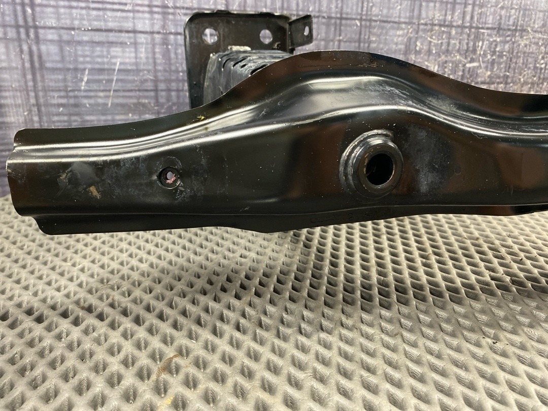 Усилитель бампера, 4820 рублей, Красноярск