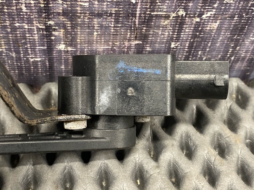 Датчик уровня подвески, 3620 рублей, Красноярск