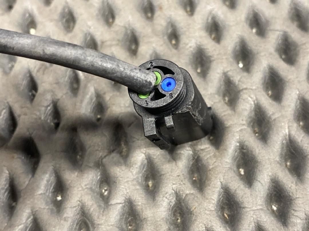 Замок капота, 1430 рублей, Красноярск