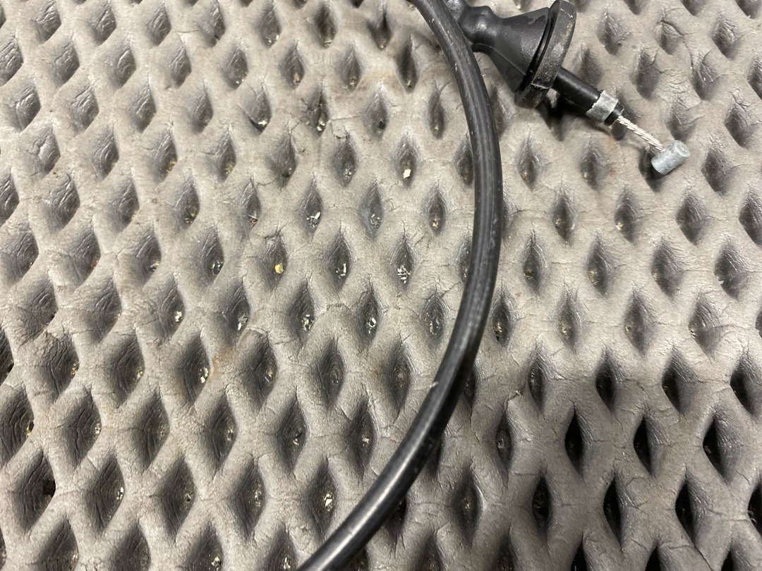 Трос капота, 1410 рублей, Красноярск