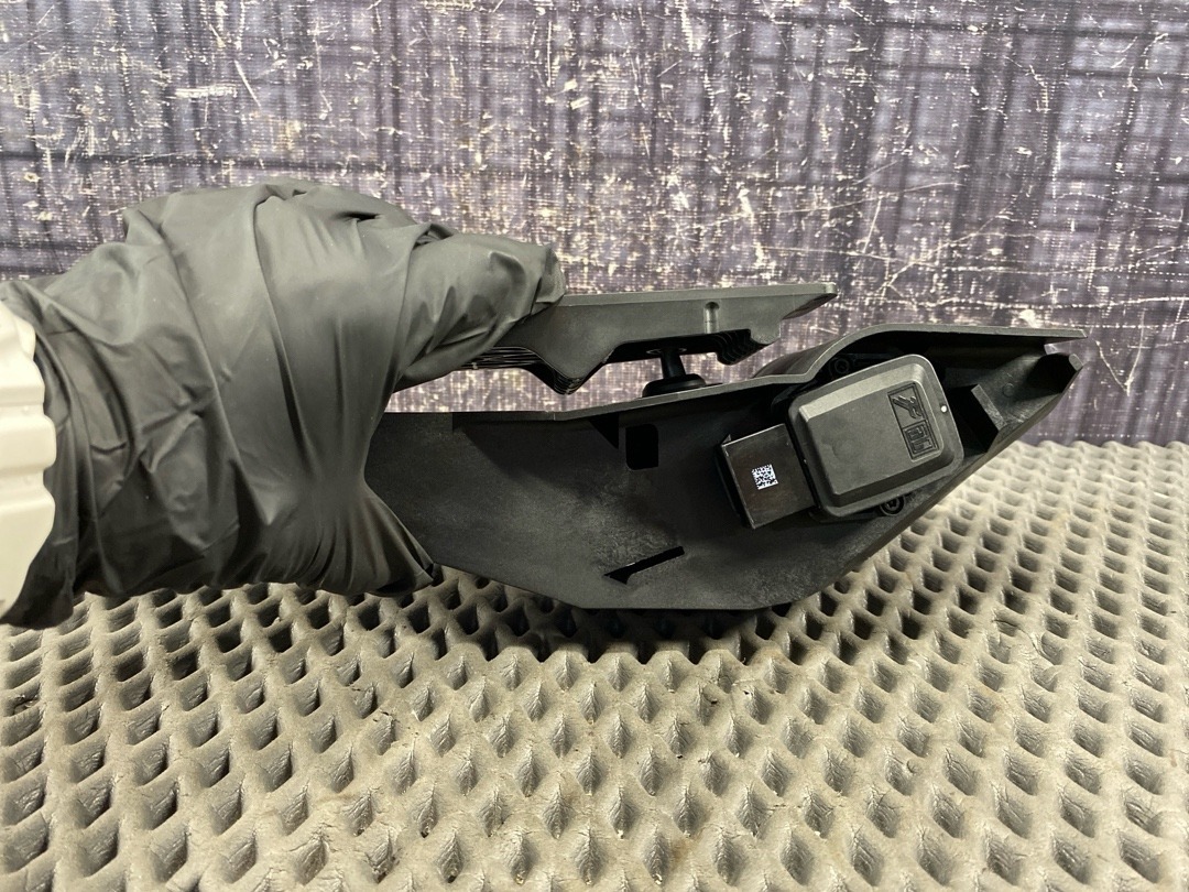 Педаль газа, 1960 рублей, Красноярск