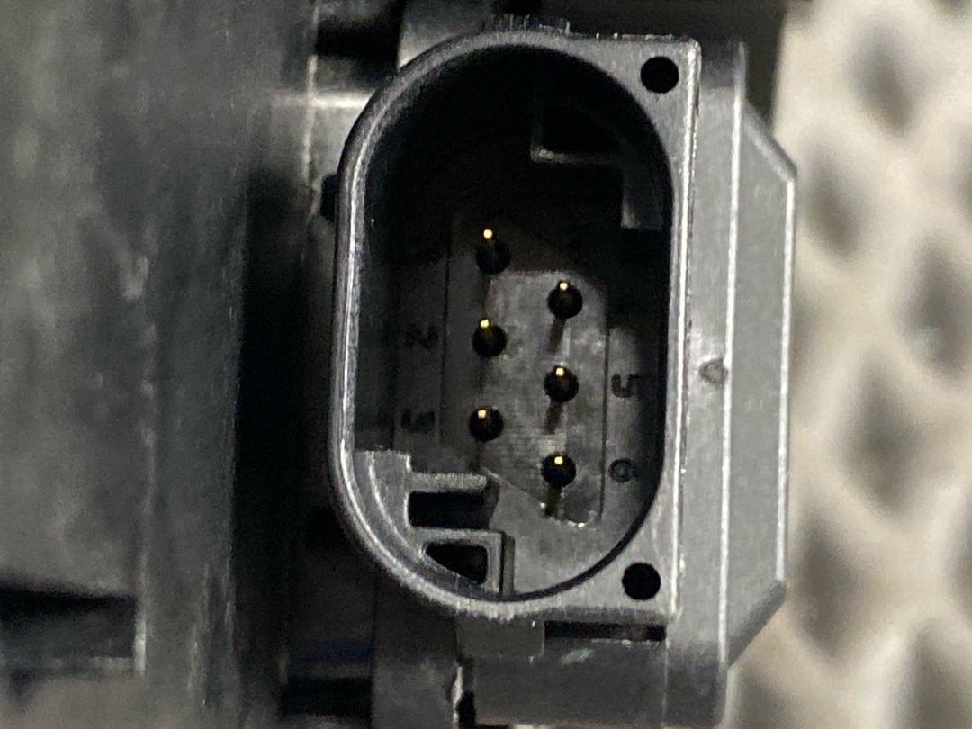 Педаль газа, 1960 рублей, Красноярск