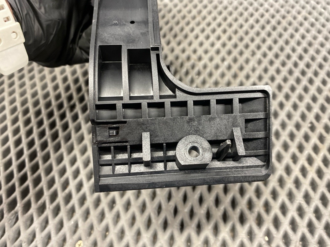 Педаль газа, 1960 рублей, Красноярск