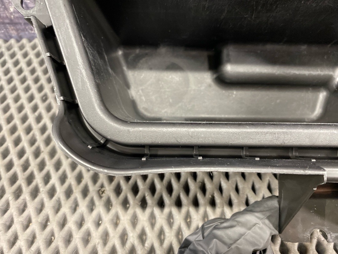 Пластик багажника, 840 рублей, Красноярск