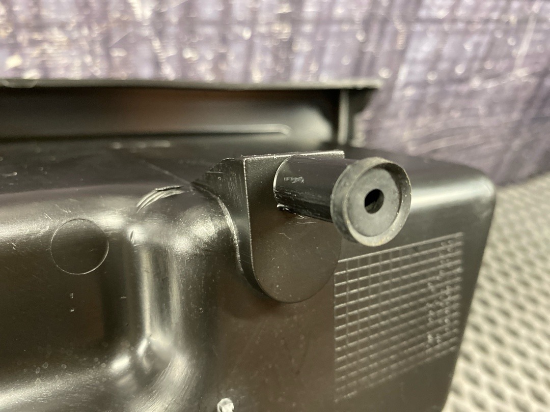 Пластик багажника, 840 рублей, Красноярск