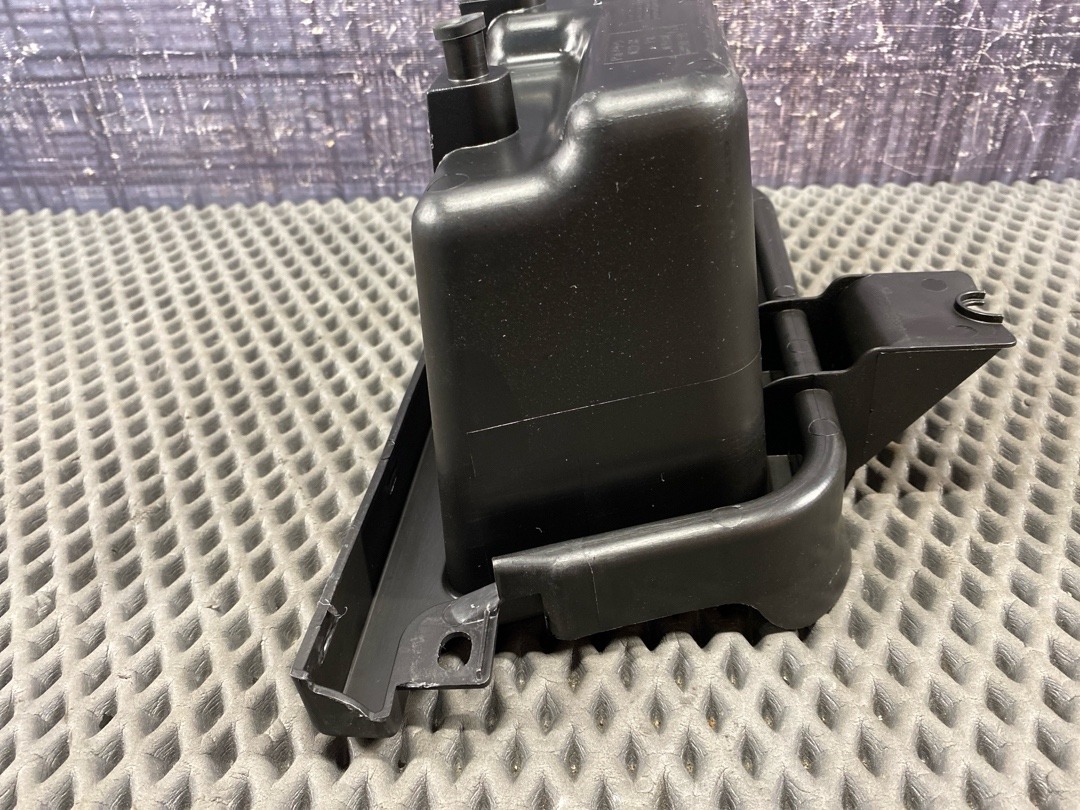 Пластик багажника, 840 рублей, Красноярск