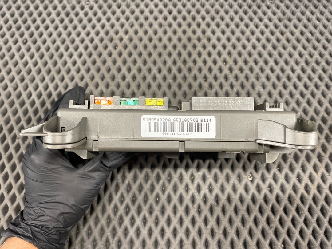 Блок предохранителей, 1540 рублей, Красноярск