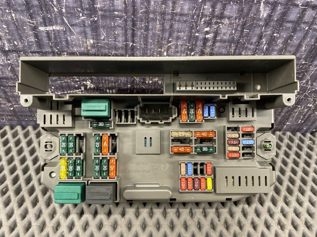 Блок предохранителей, 2720 рублей, Красноярск