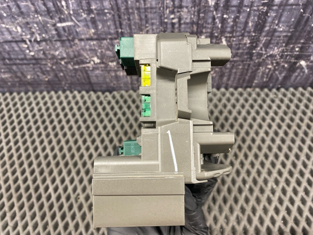 Блок предохранителей, 2720 рублей, Красноярск