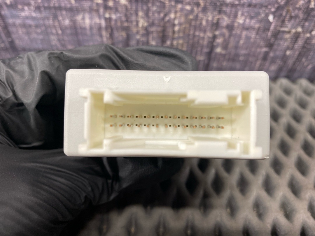 Блок управления подвеской, 1210 рублей, Красноярск