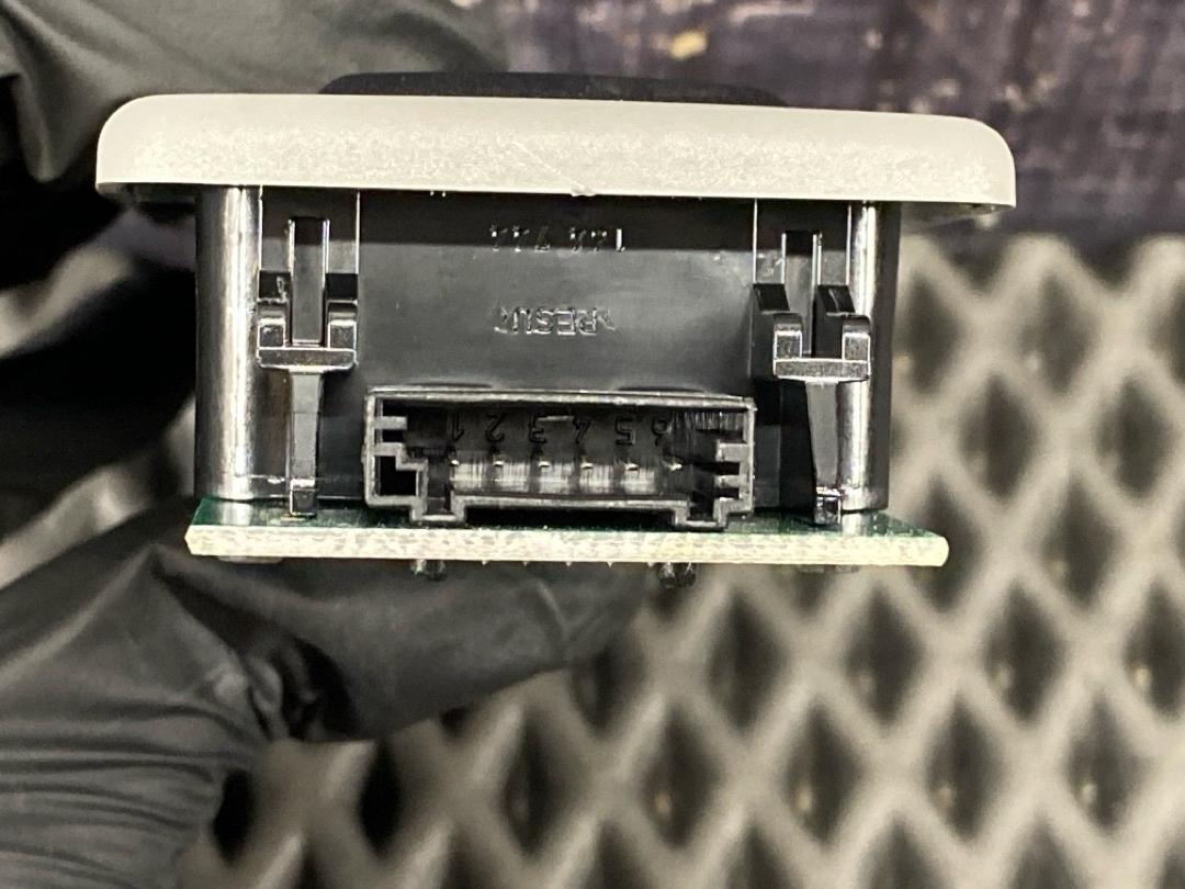 Плафон салона, 1440 рублей, Красноярск