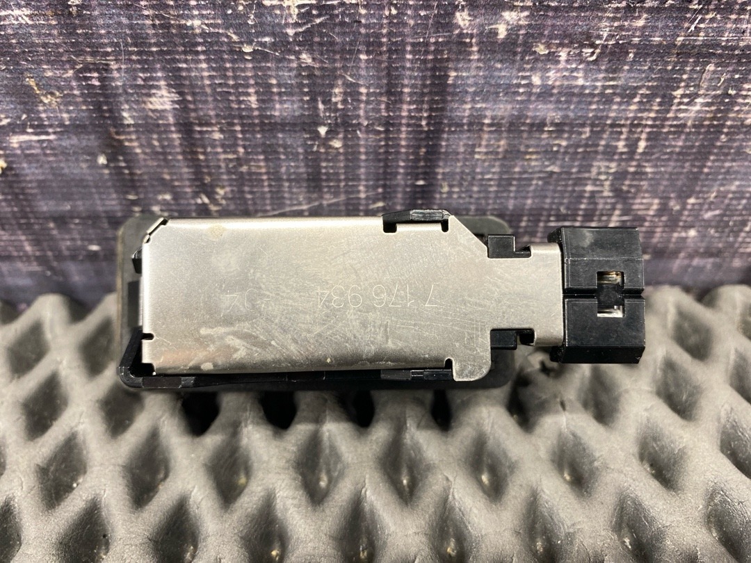 Плафон подсветки номера, 1140 рублей, Красноярск