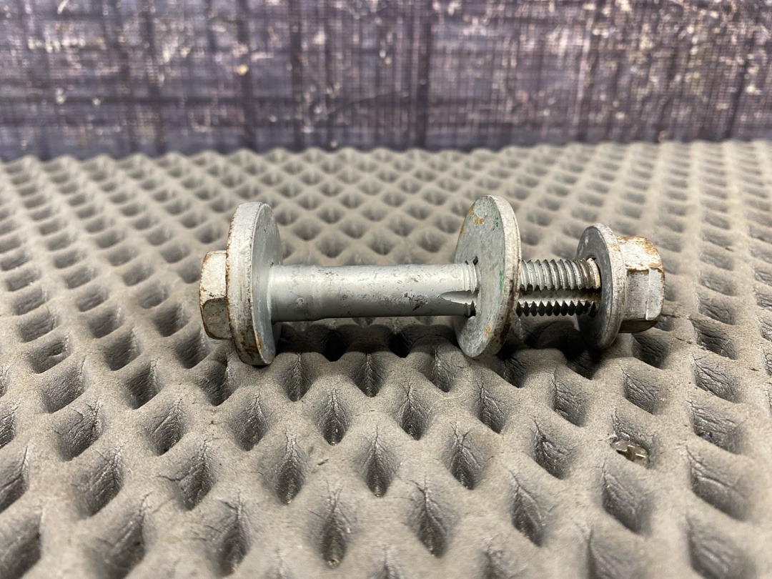 Болт развальный, 640 рублей, Красноярск