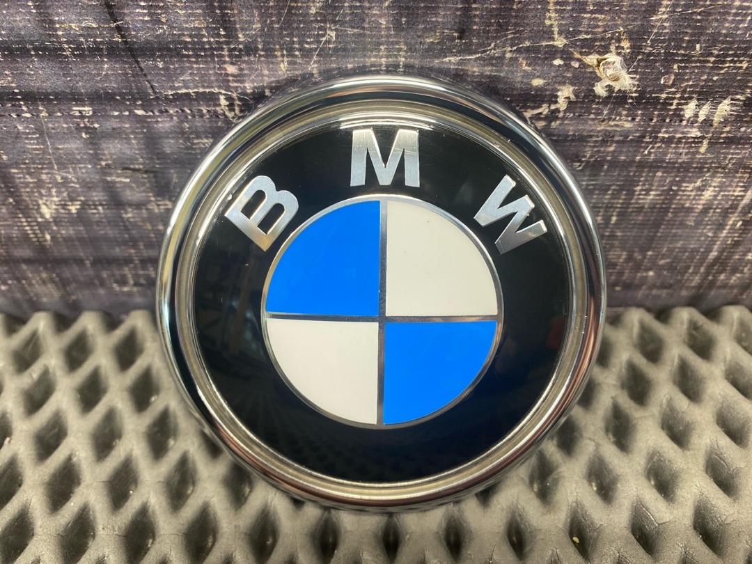 Эмблема, 1420 рублей, Красноярск