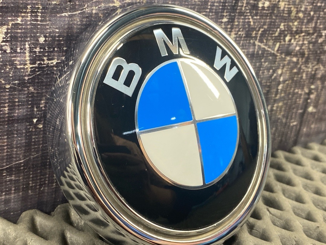 Эмблема, 1420 рублей, Красноярск