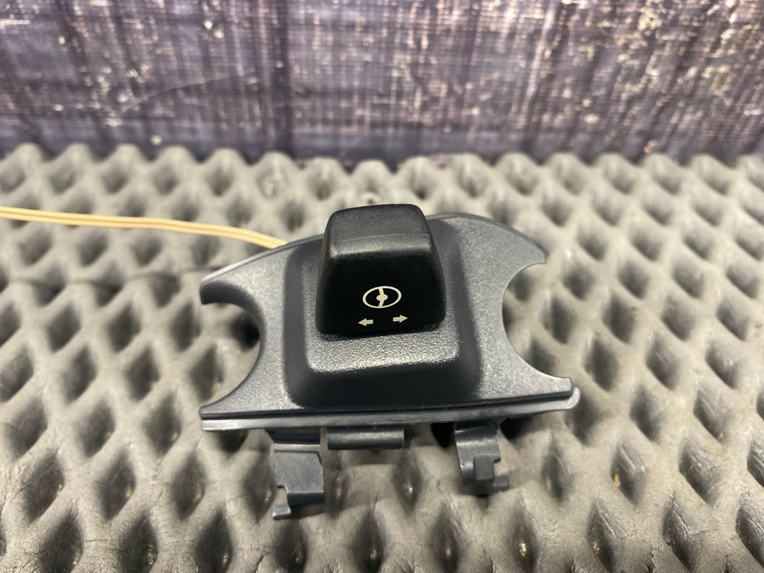 Подрулевой переключатель, 650 рублей, Красноярск