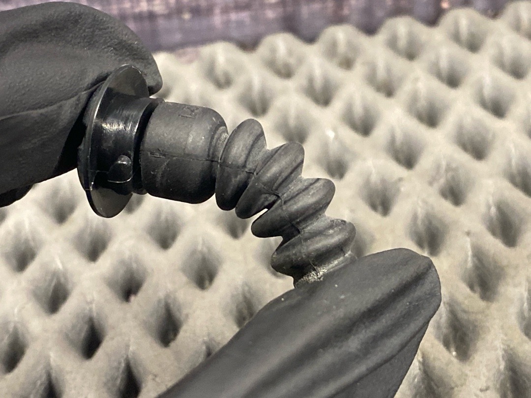 Направляющая замка лючка бензобака, 630 рублей, Красноярск