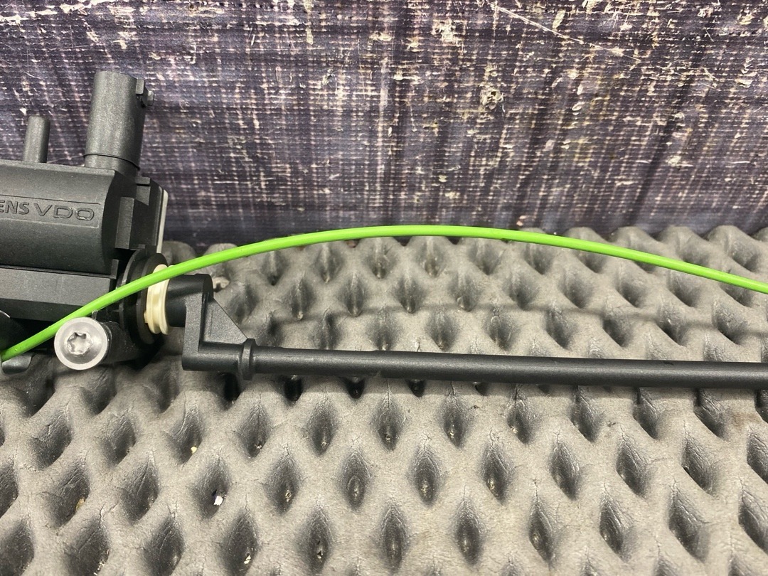 Замок лючка бензобака, 760 рублей, Красноярск