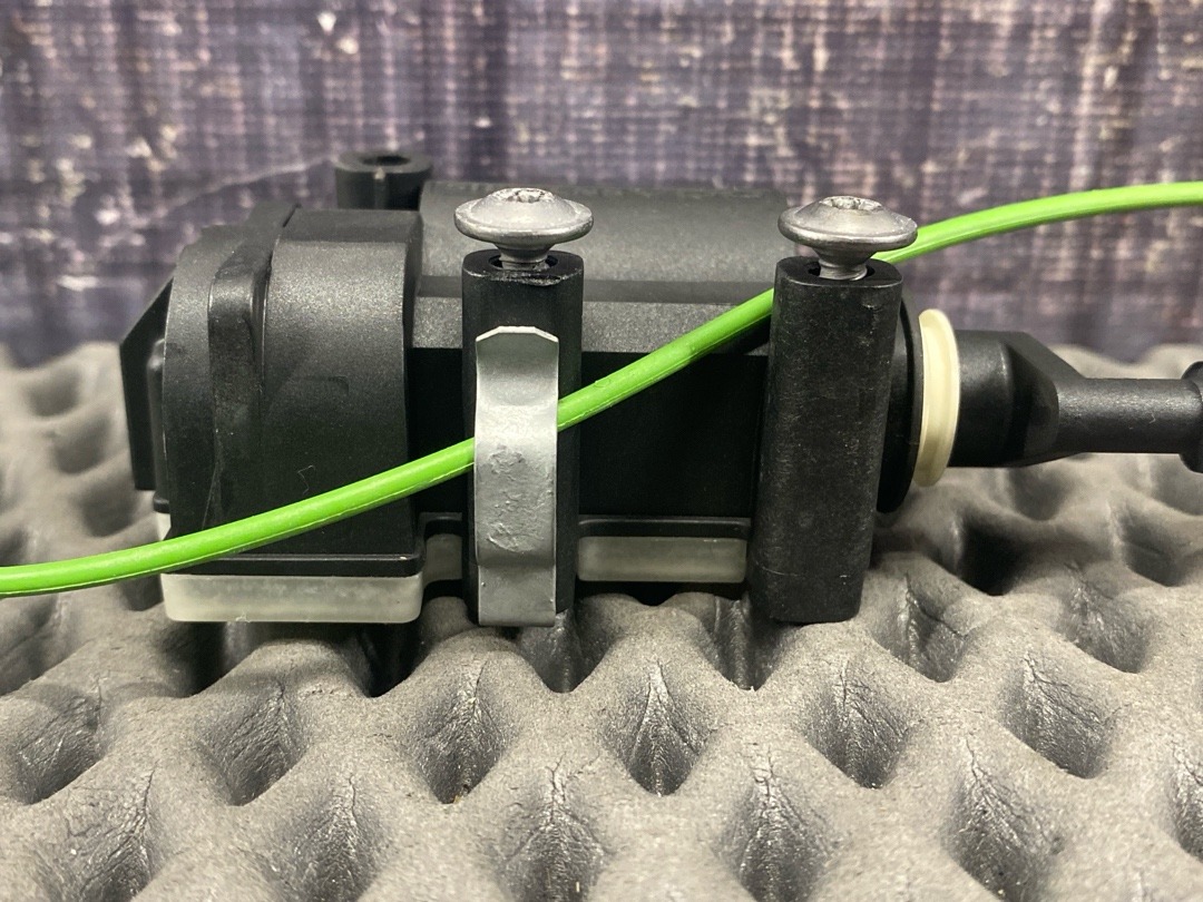 Замок лючка бензобака, 760 рублей, Красноярск