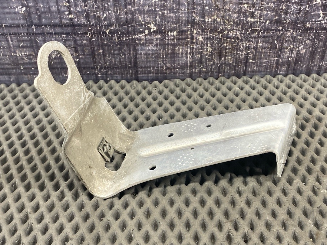 Крепление защиты двигателя, 1040 рублей, Красноярск